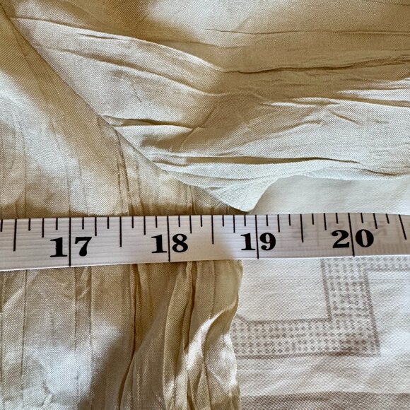 Vintage 80s Beige Crinkle Buttoned Shirt and Pants Set - Picture 9 of 13